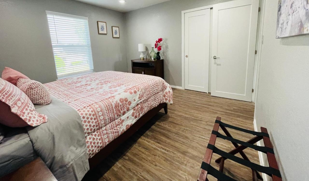 Ou-2 Bed 2 Bath Apartment Close To Ou オクラホマシティ エクステリア 写真