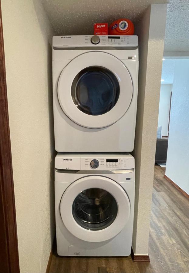 Ou-2 Bed 2 Bath Apartment Close To Ou オクラホマシティ エクステリア 写真
