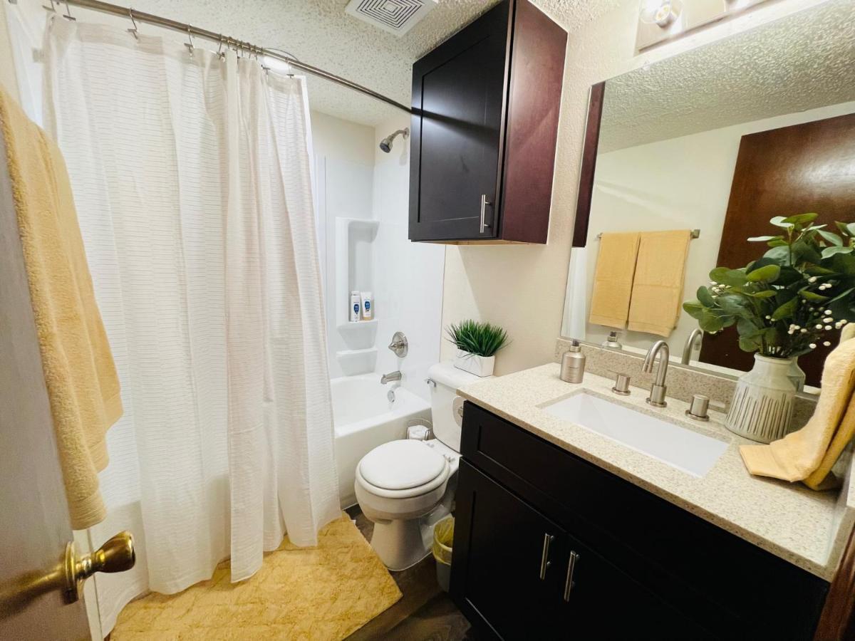 Ou-2 Bed 2 Bath Apartment Close To Ou オクラホマシティ エクステリア 写真