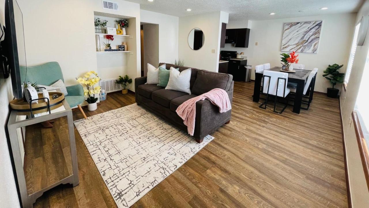 Ou-2 Bed 2 Bath Apartment Close To Ou オクラホマシティ エクステリア 写真